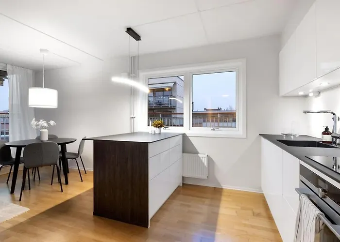 Dinbnb L Unbeatable Location L Priv Rooftop L Self Check-in Lägenhet *