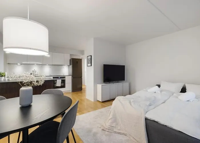 Lägenhet Dinbnb L Unbeatable Location L Priv Rooftop L Self Check-in *