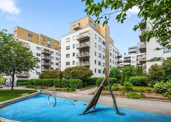 Dinbnb L Unbeatable Location L Priv Rooftop L Self Check-in Lägenhet *