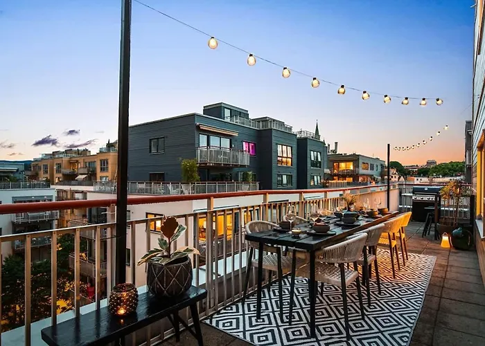 Lägenhet Dinbnb L Unbeatable Location L Priv Rooftop L Self Check-in *