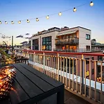 Dinbnb L Unbeatable Location L Priv Rooftop L Self Check-in Appartamento