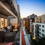 Dinbnb L Unbeatable Location L Priv Rooftop L Self Check-in Appartamento
