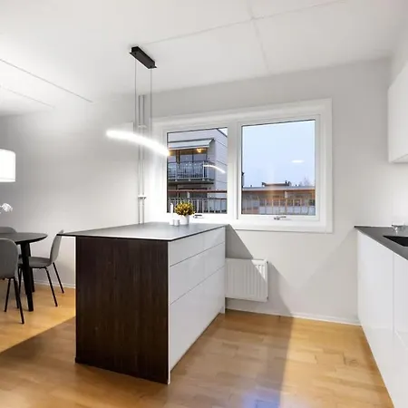 Dinbnb L Unbeatable Location L Priv Rooftop L Self Check-in Apartment *