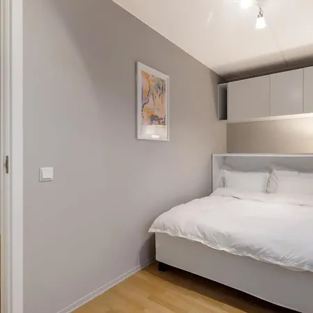 Dinbnb L Unbeatable Location L Priv Rooftop L Self Check-in オスロ