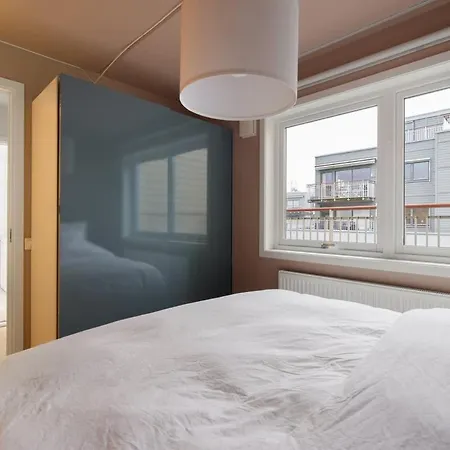 Apartment Dinbnb L Unbeatable Location L Priv Rooftop L Self Check-in