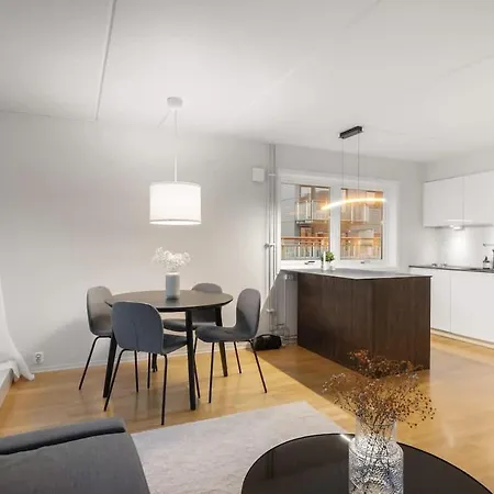 Dinbnb L Unbeatable Location L Priv Rooftop L Self Check-in Apartment *