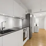 Dinbnb L Unbeatable Location L Priv Rooftop L Self Check-in *